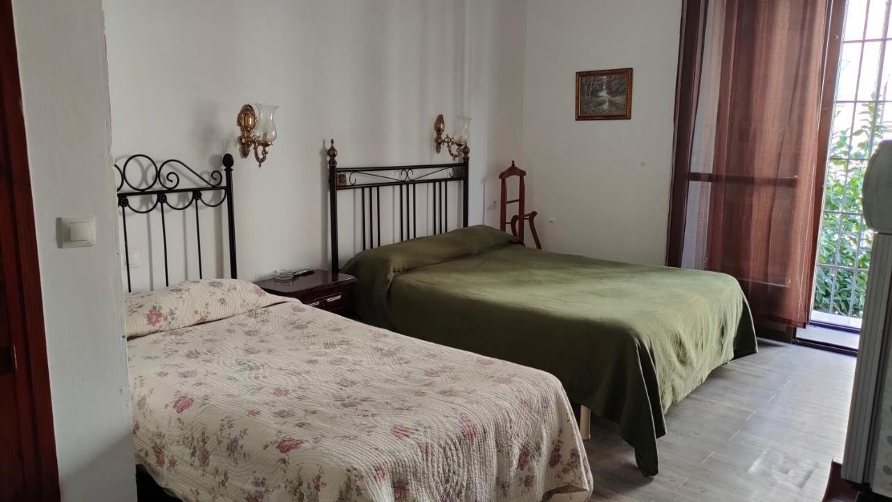 Hostal Colon Antequera Exterior foto